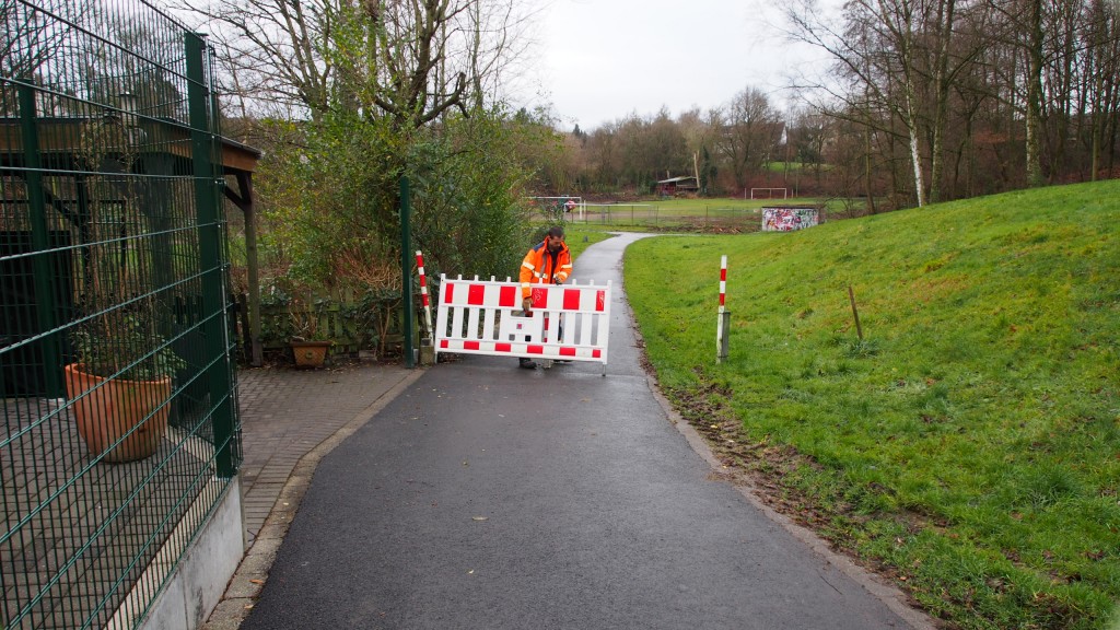 Der Weg wird abgesperrt