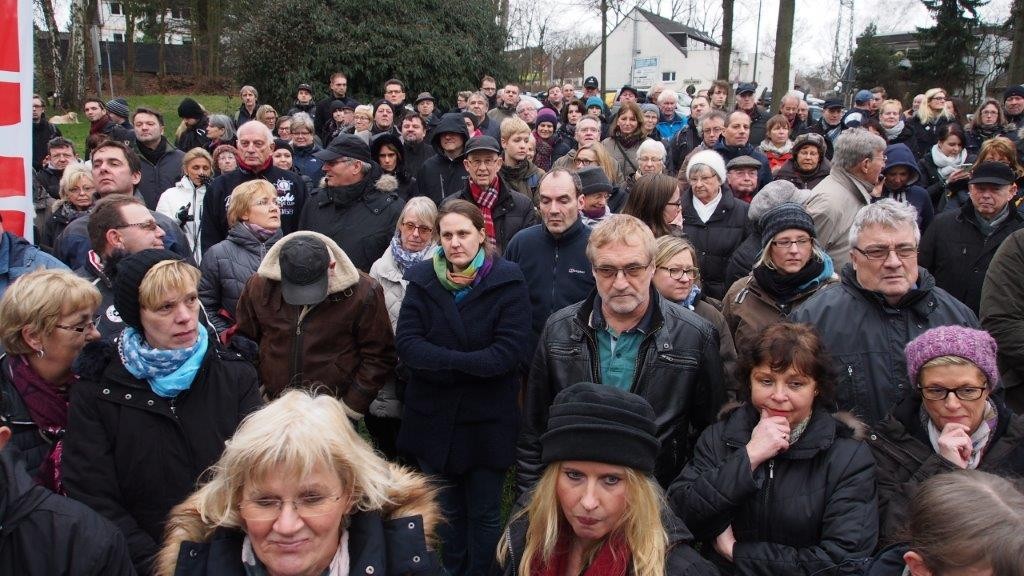 Die Wut auf die desolate Informationspolitik der Politik ist vielen anzumerken