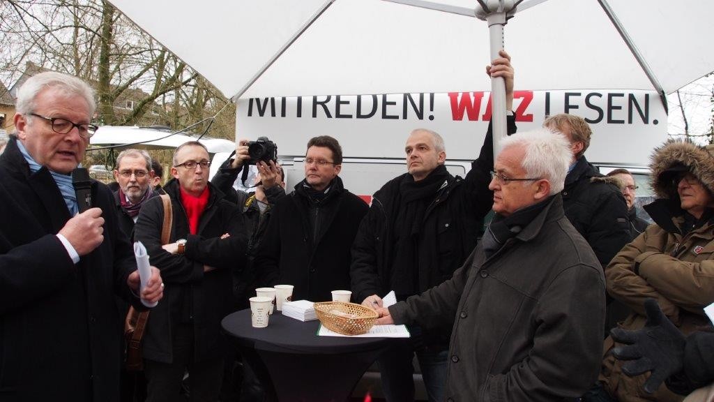 Michael Townsend stellt sich den Fragen - liefert aber oft keine erschöpfenden Antworten
