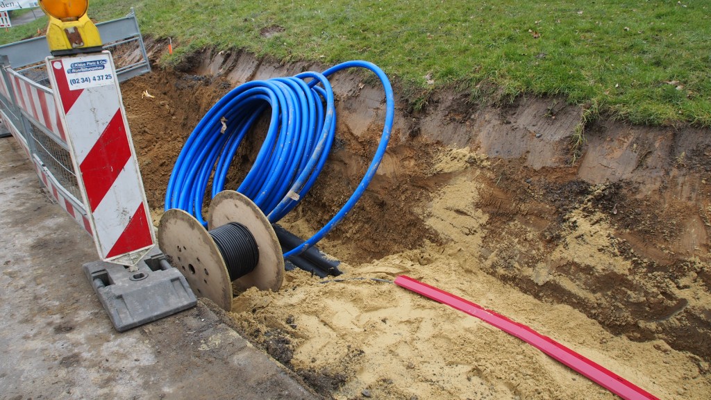 Beleuchtungsleitung und Wasserleitung Verlegung